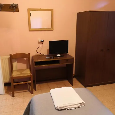 Trattoria Bar Oasi Pensionat Pocenia