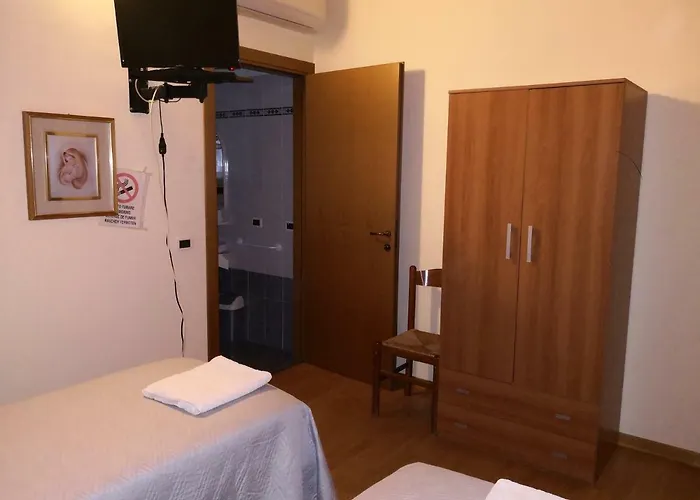 Trattoria Bar Oasi Vendégház *